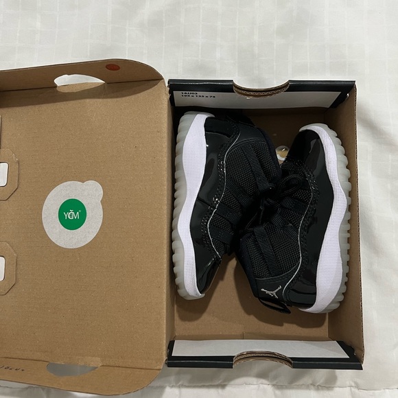 Air Jordan 11 Jubilee Toddler Size 6 Toddler Nike TD - Picture 3 of 5